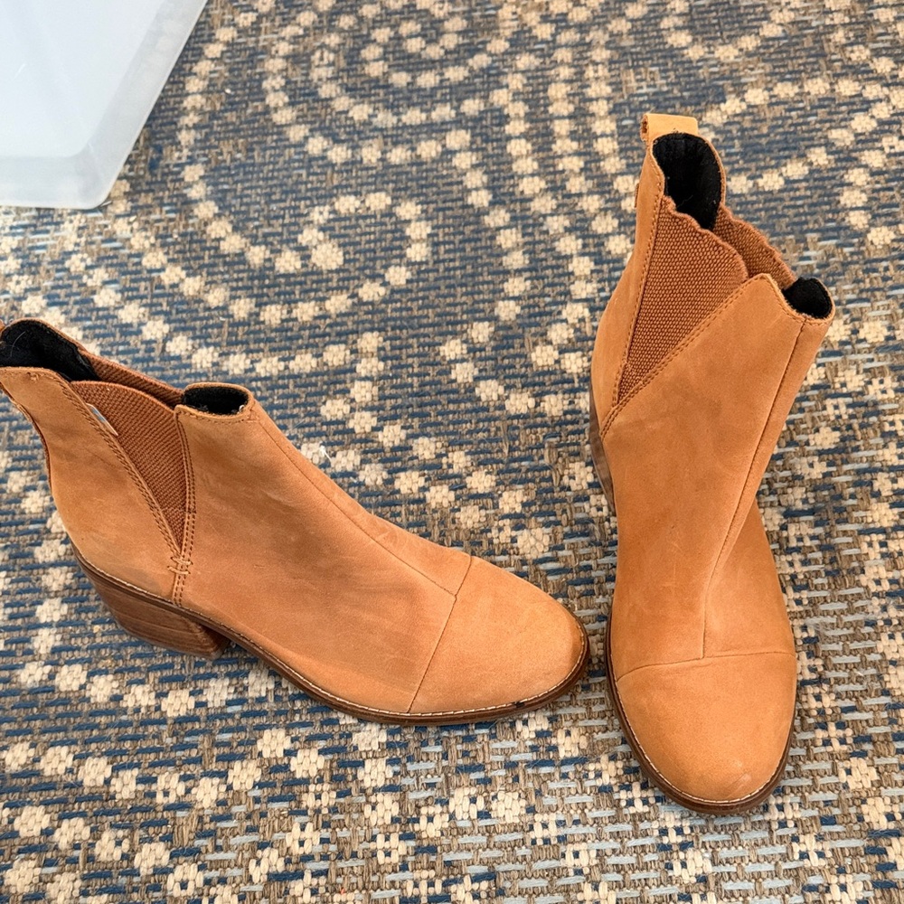 Toms Brown Ankle Booties